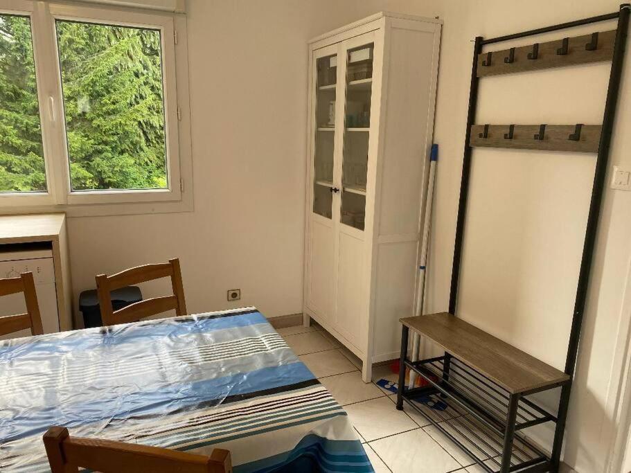 Petite Maison En Auvergne Giat Exteriör bild